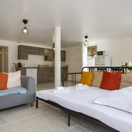 Canari - - Welkeys Apartmán *